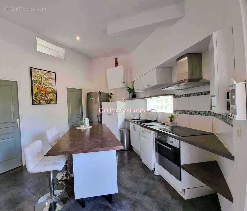 Maison à MARSEILLE-10E