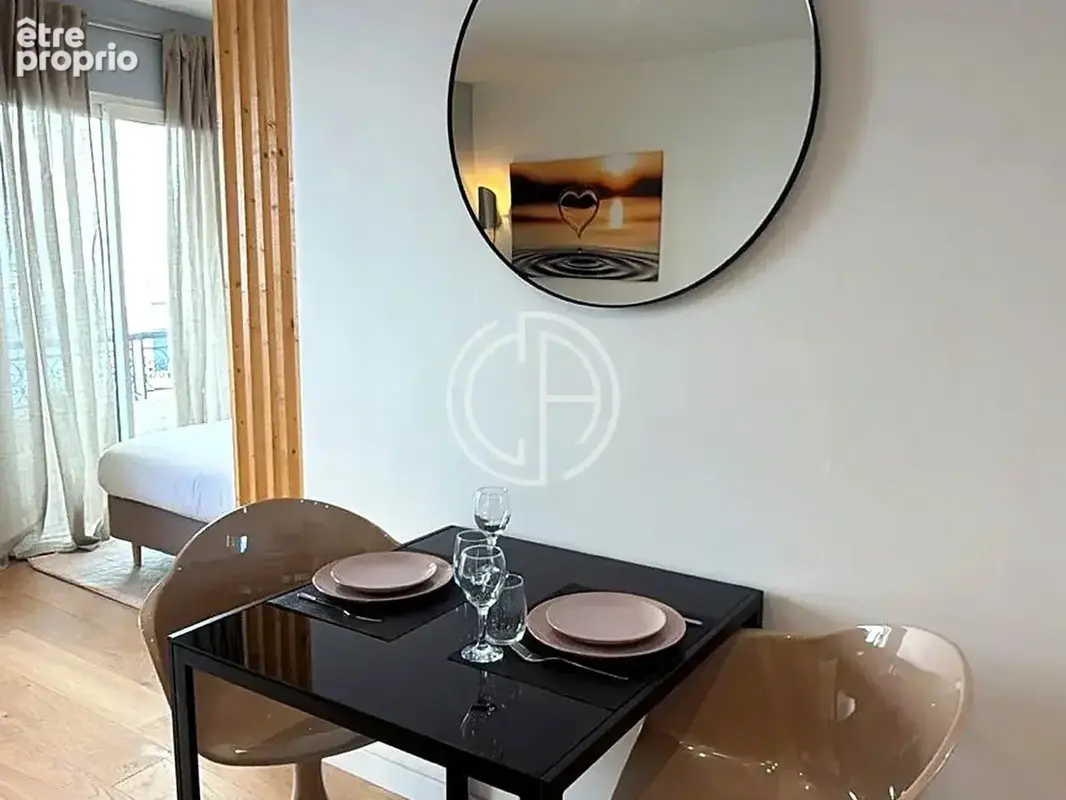 Superbe 2 pièces avec vue mer en plein centre Cannes - photo 4
