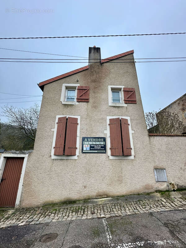 Maison à ROZERIEULLES