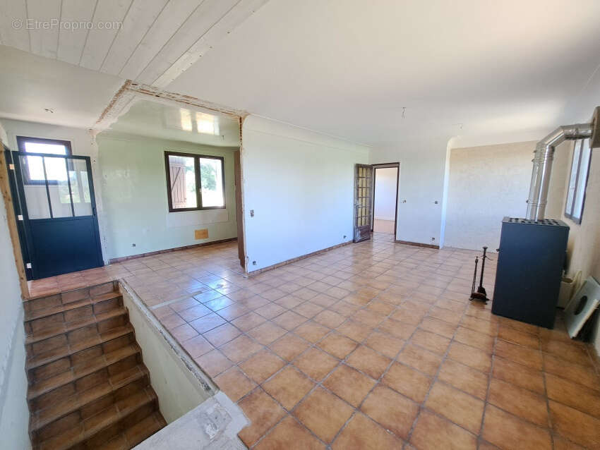 Maison 122 m² à Loubeyrat  - photo 4