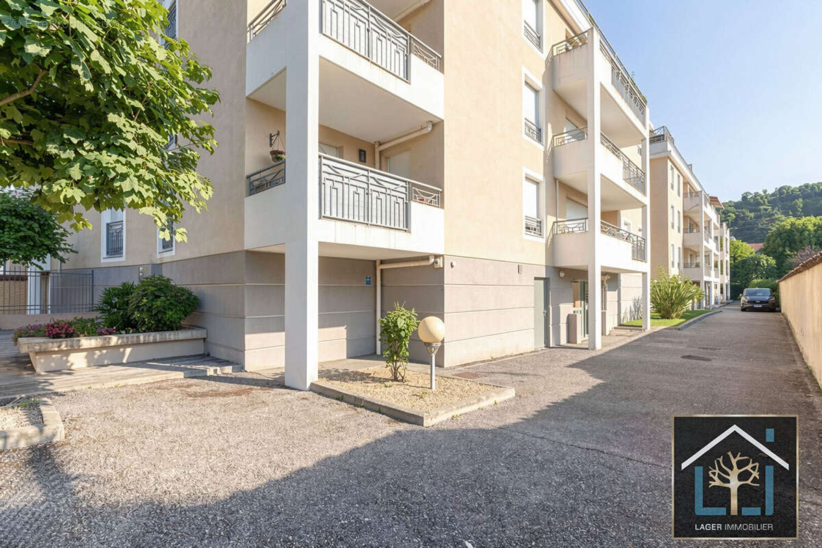 Appartement à MONTLUEL
