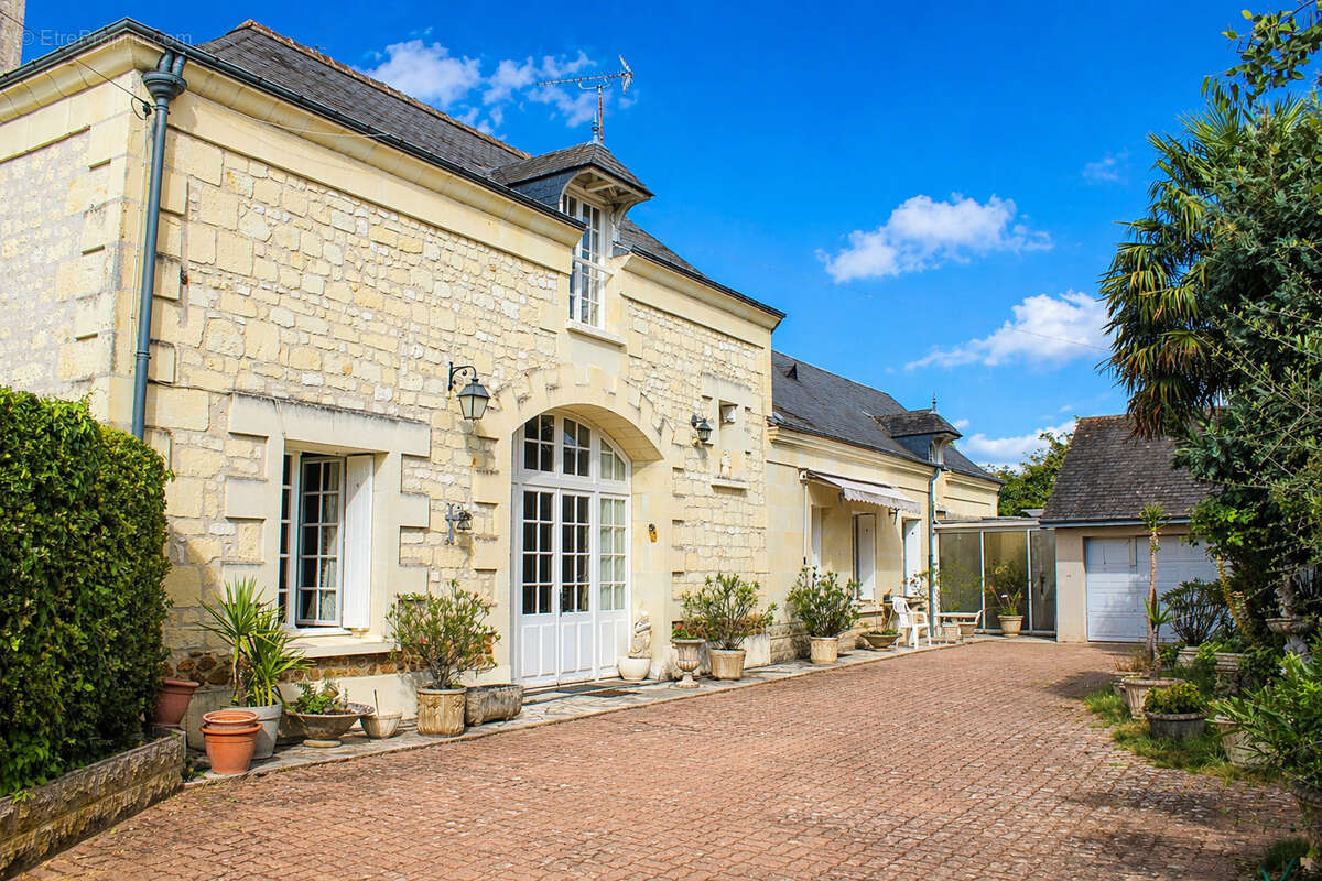 Maison à BENAIS