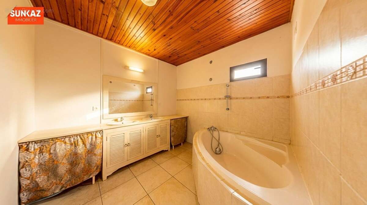 Maison à LE TAMPON