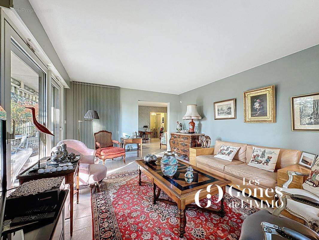 Appartement à CRAPONNE