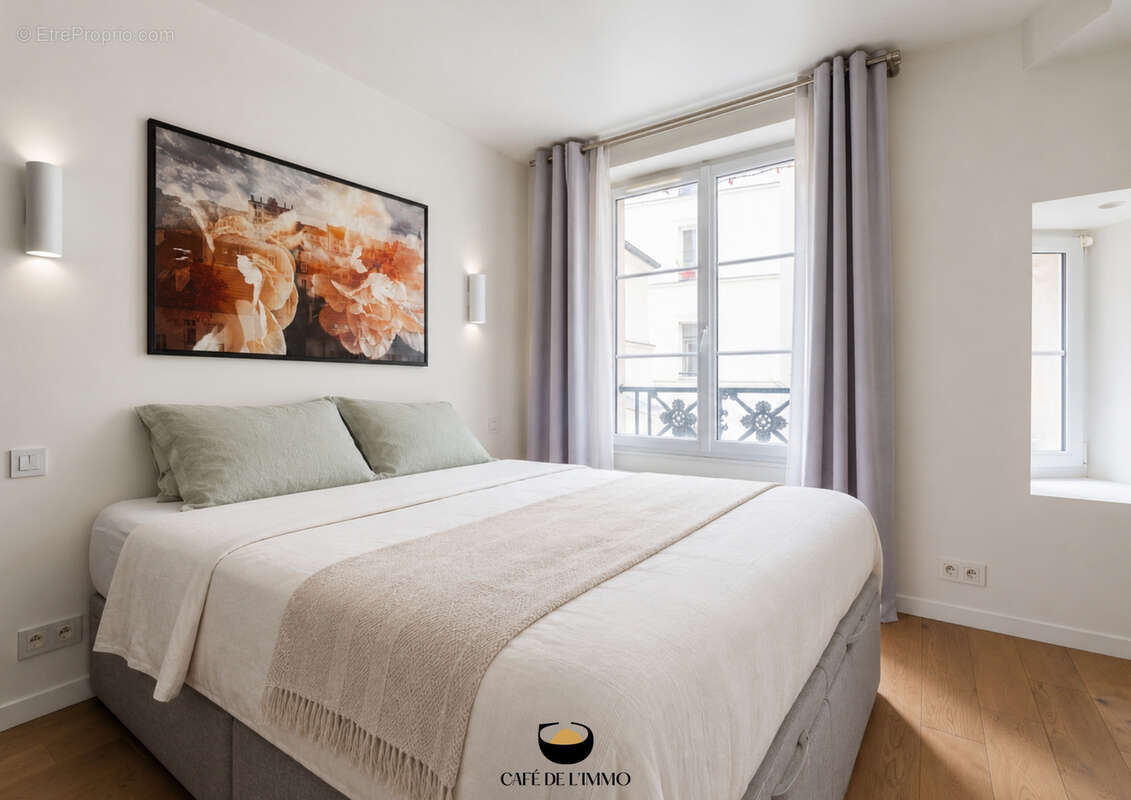Appartement à PARIS-10E