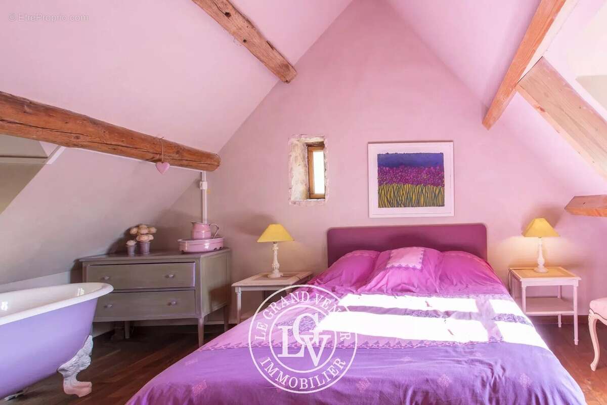 Maison à MORET-SUR-LOING