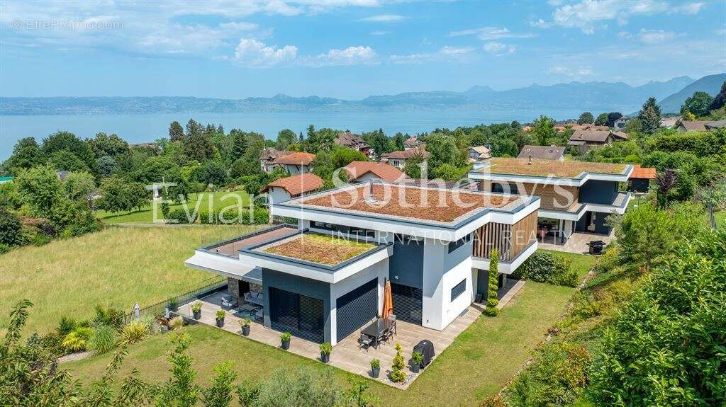 Vente Villa contemporaine à Neuveclle avec vue lac - photo 3