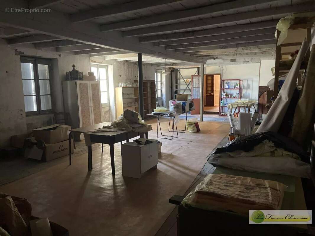Appartement à Aigre  - photo 34
