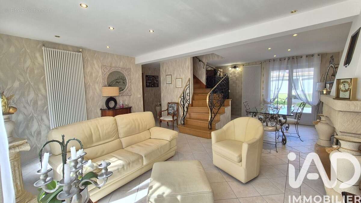 Maison 163 m² à Savigny-Sur-Orge  - photo 3
