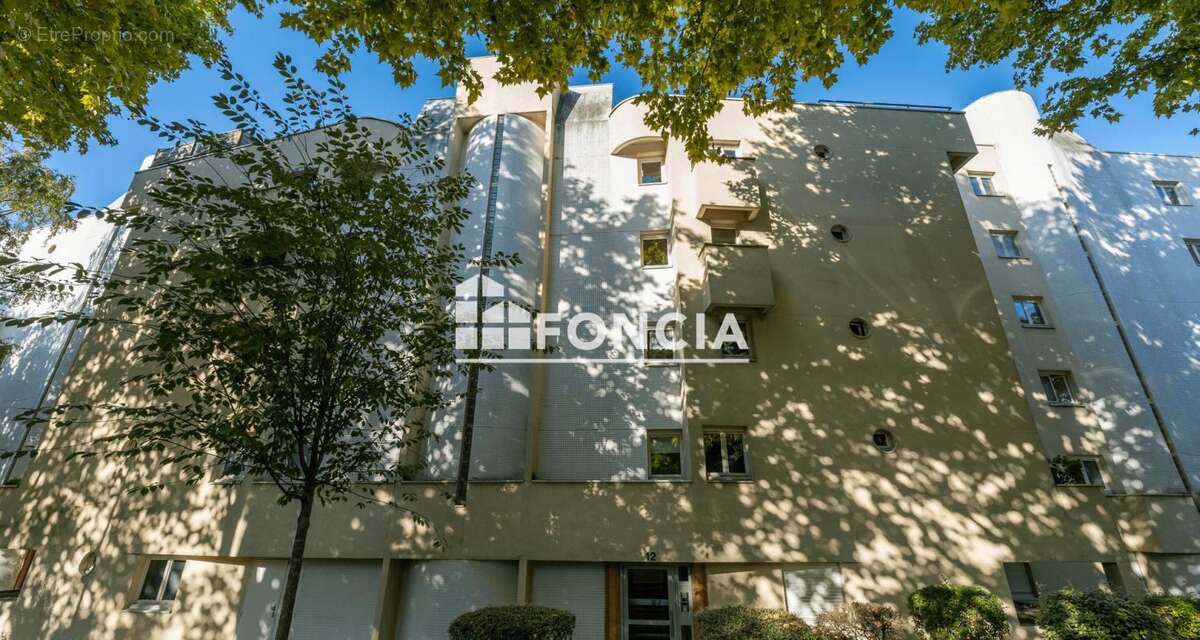 Appartement à MAISONS-ALFORT