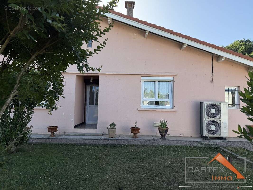 Maison familiale 150 m² avec piscine et grand terrain clos - photo 15