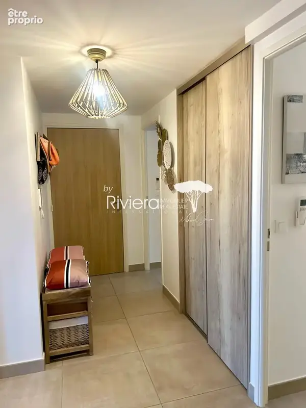 T4 dernier etage avec piscine et double box ! - photo 30