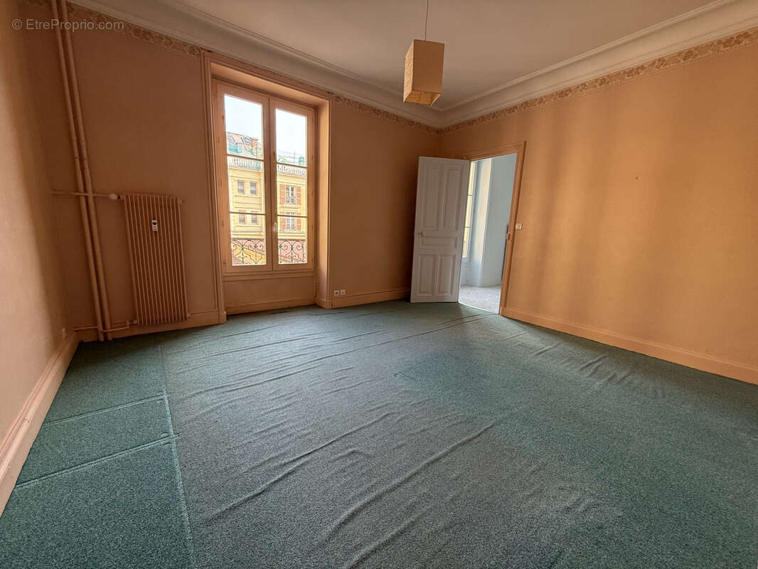 Appartement à VICHY