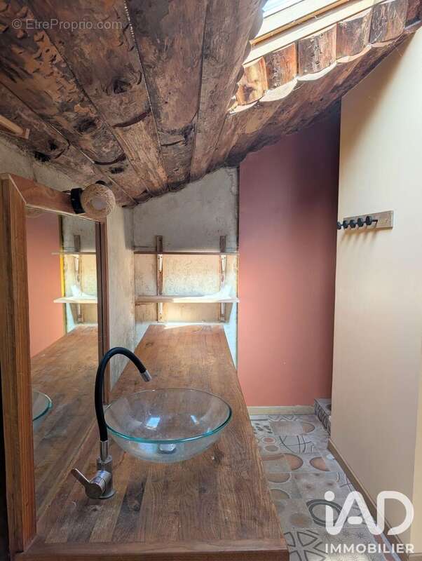 Maison 110 m² à La Feuillee  - photo 9