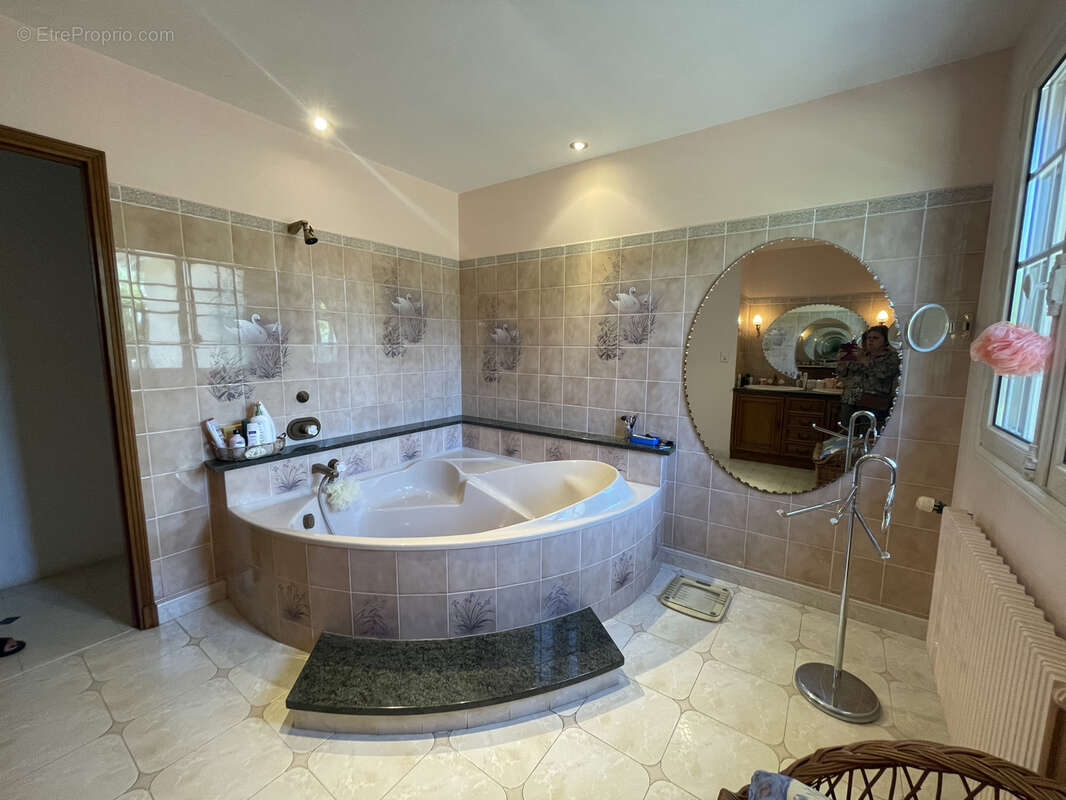 Maison à LOUZAC-SAINT-ANDRE