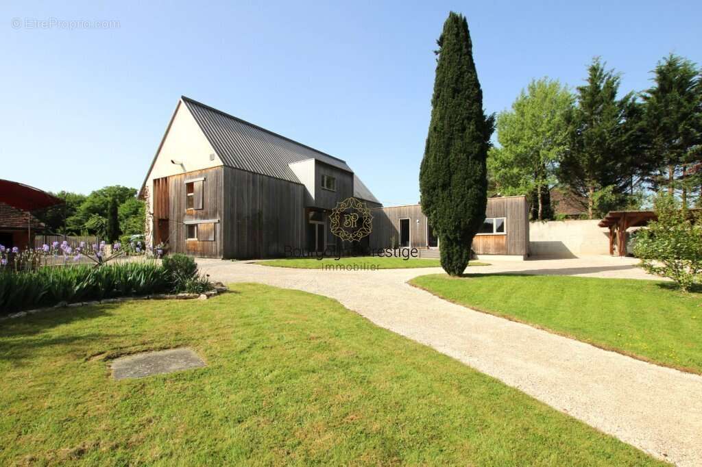 Maison à CHALON-SUR-SAONE