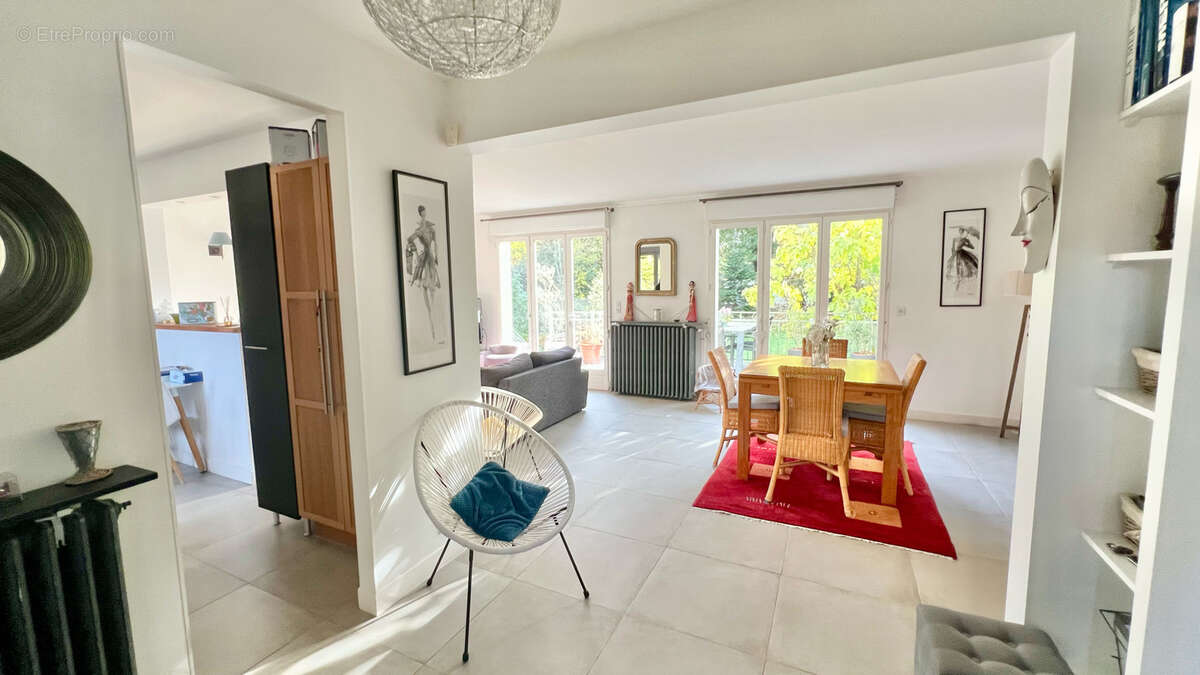 Maison à RUEIL-MALMAISON