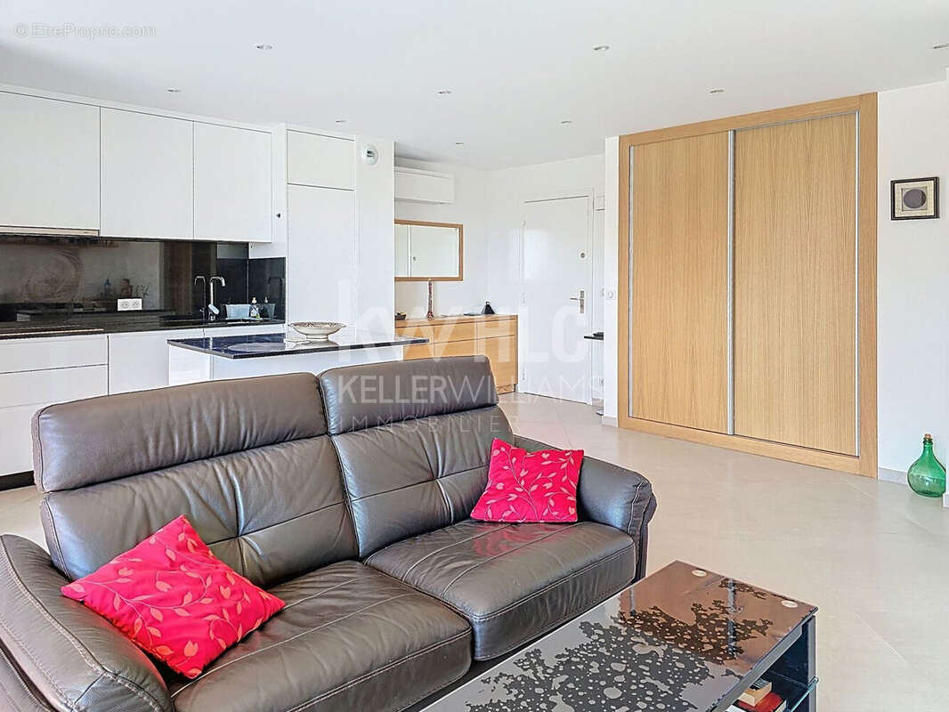Appartement 51 m² à Antibes  - photo 3