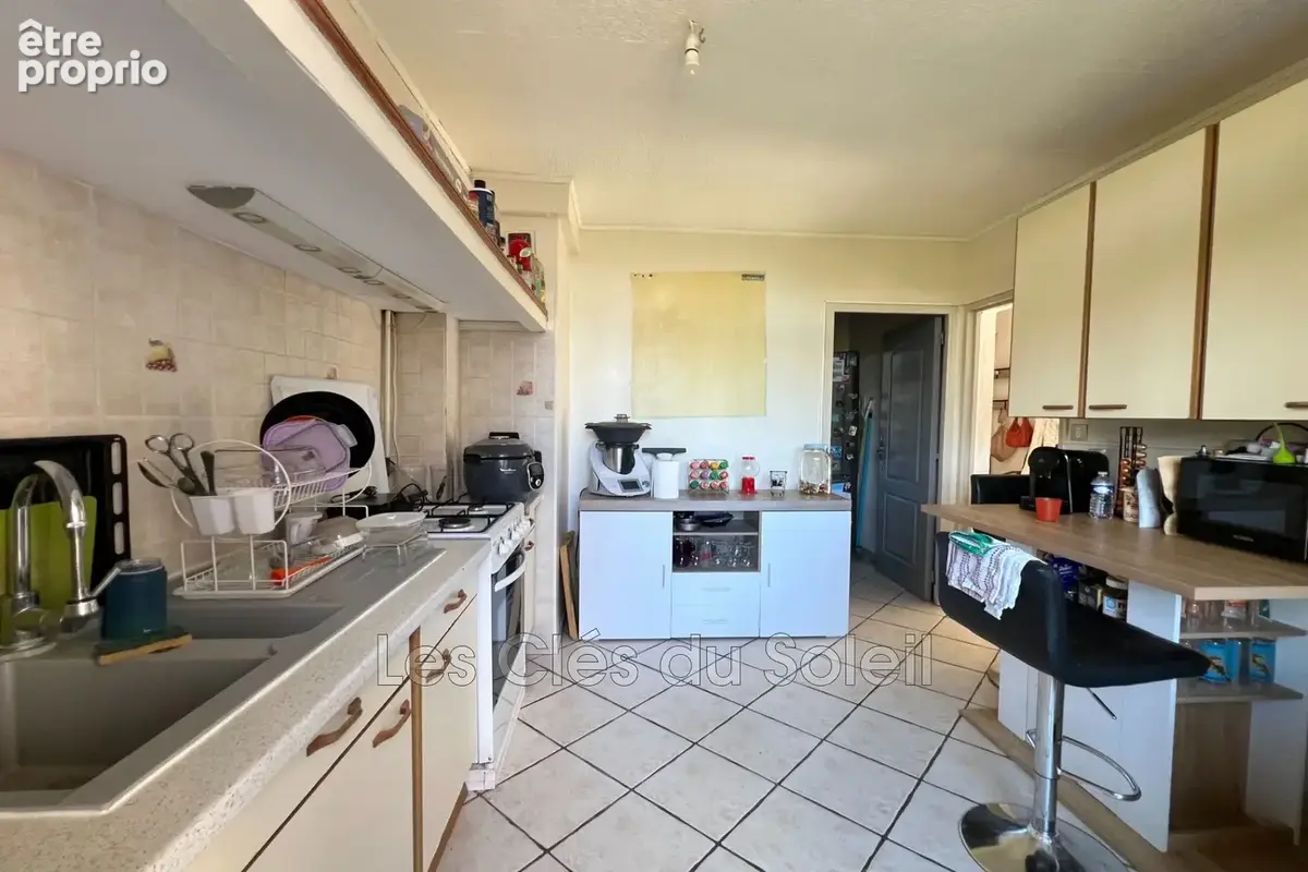Appartement 4 pièces 80 m² à vendre à La Valette-Du-Var (83160) - photo 4