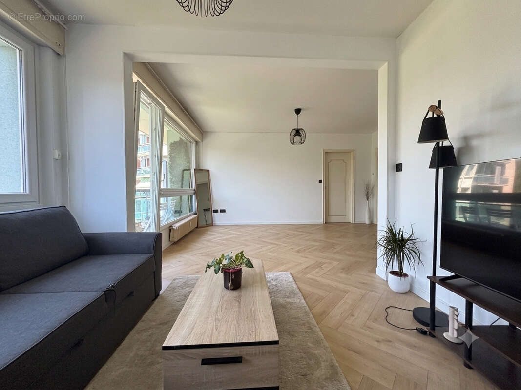 Appartement à VALENCIENNES