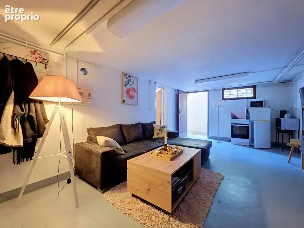 Maison - 3 Chambres - Sous sol complet - Cave - Double Garage - Deux terrasses - Pergola - Piscine - Jardin - Proche toutes comm - photo 25