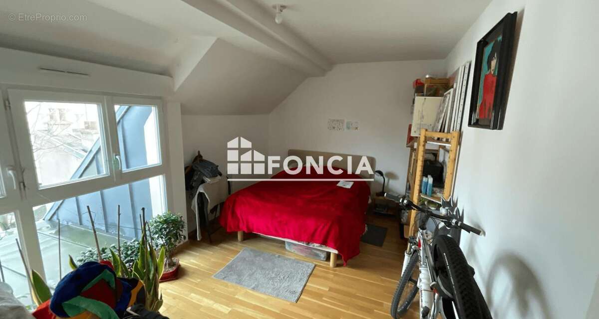 Appartement à LE RAINCY