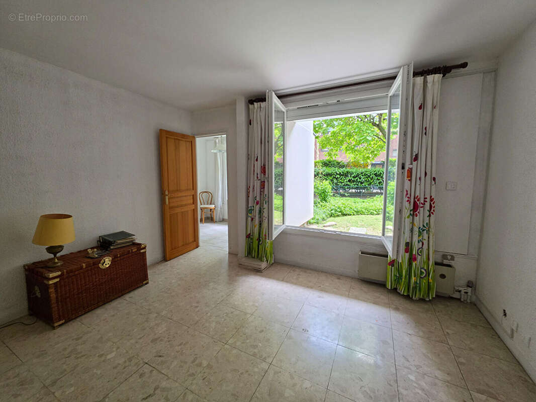 Appartement à CLICHY