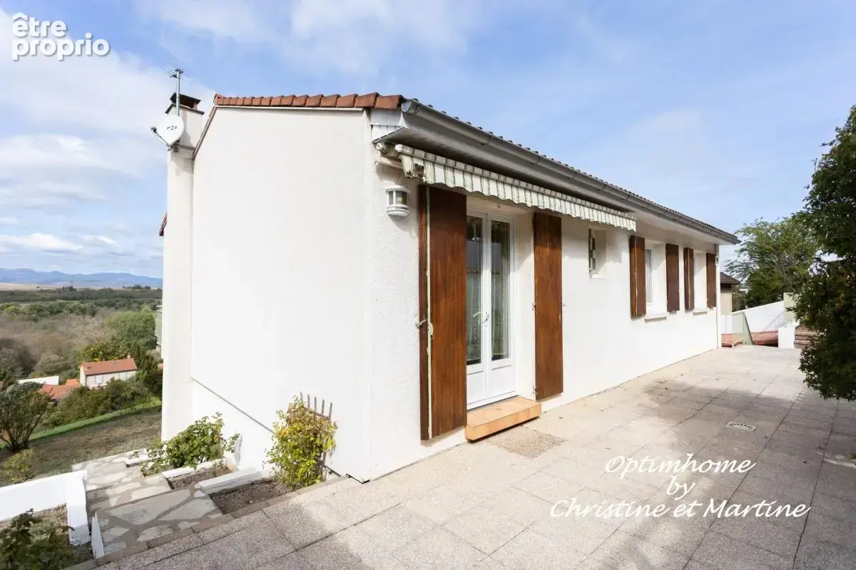 Maison à vendre 5 pièces - 4 chambres DALLET (63) – Vue exceptionnelle sur la chaîne des Puys - photo 17