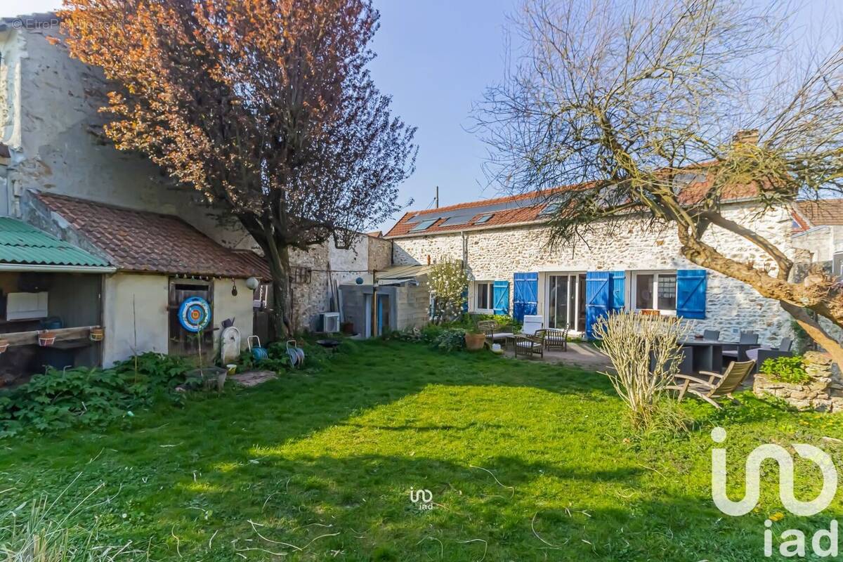 Photo 1 - Maison à MEZIERES-SUR-SEINE