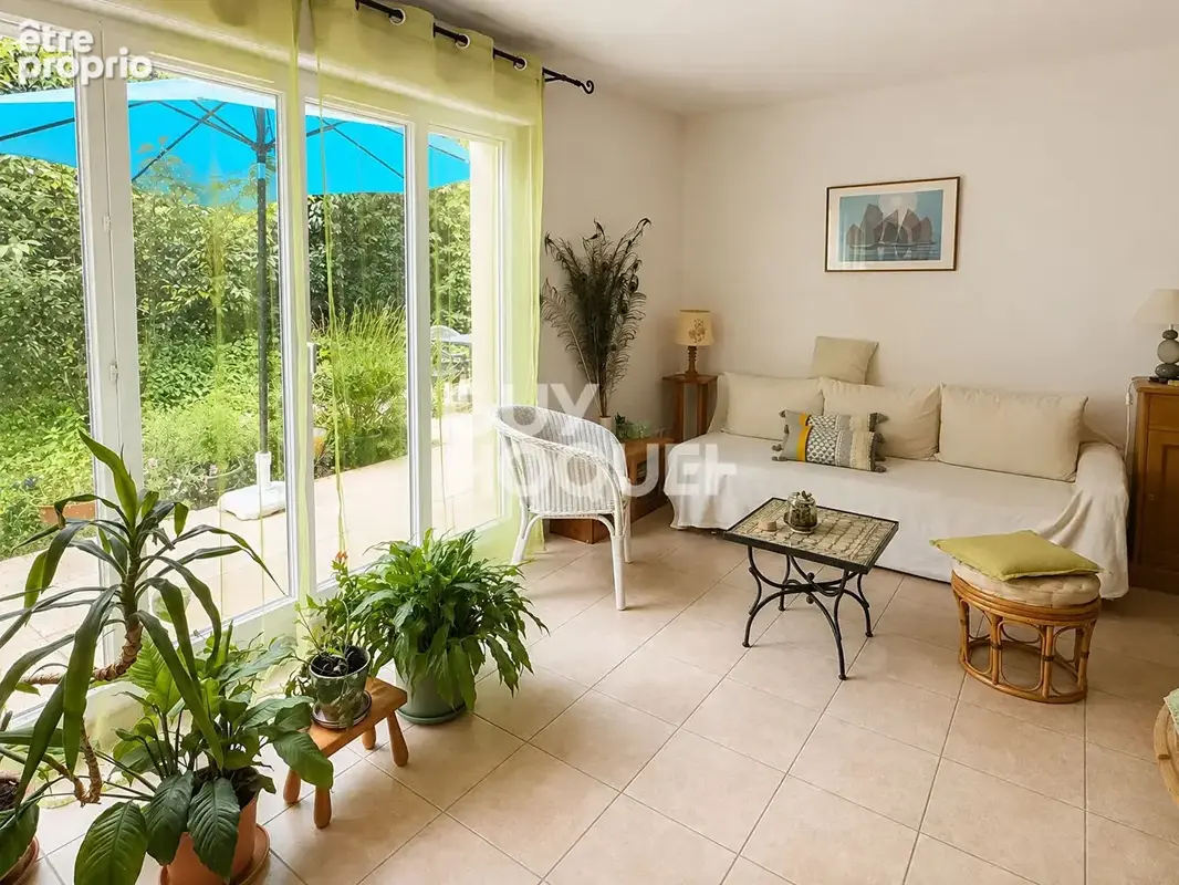 Saint-priest centre  duplex 84 m² avec jardin privatif et garage - photo 3