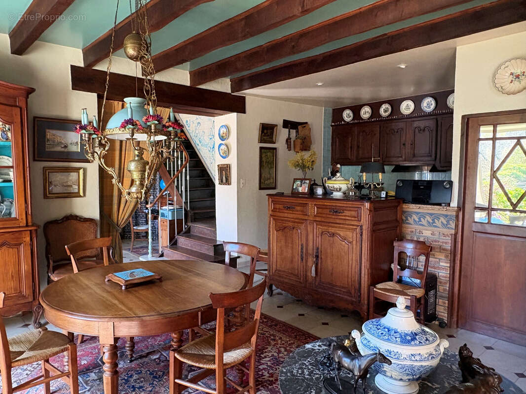 Magnifique maison en pierres aux bordes d’une rivière - photo 15