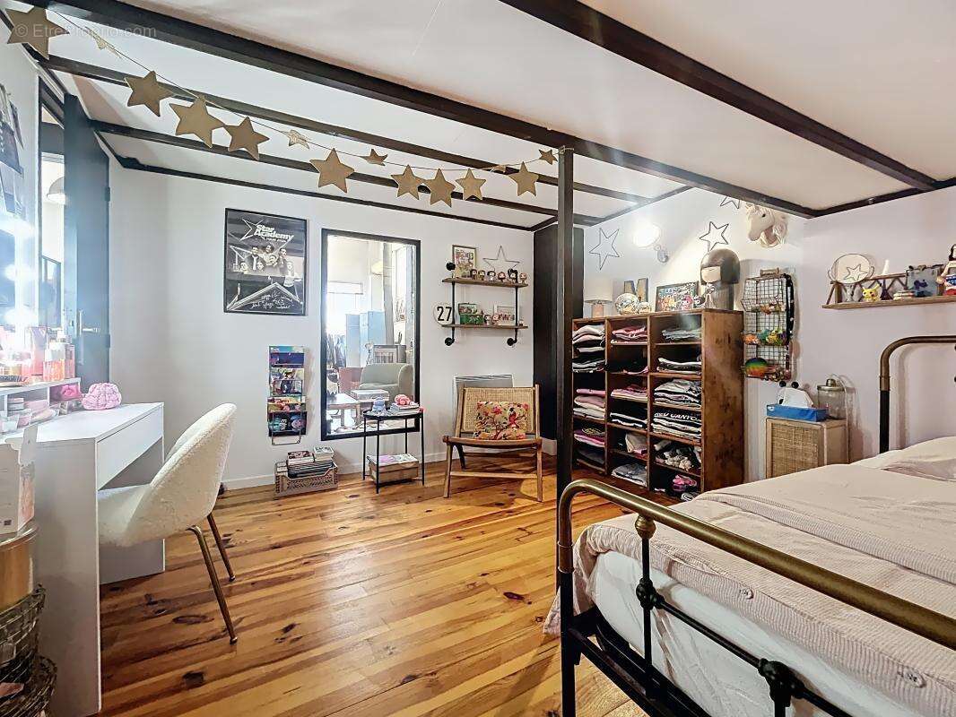 Appartement à BOURG-LES-VALENCE