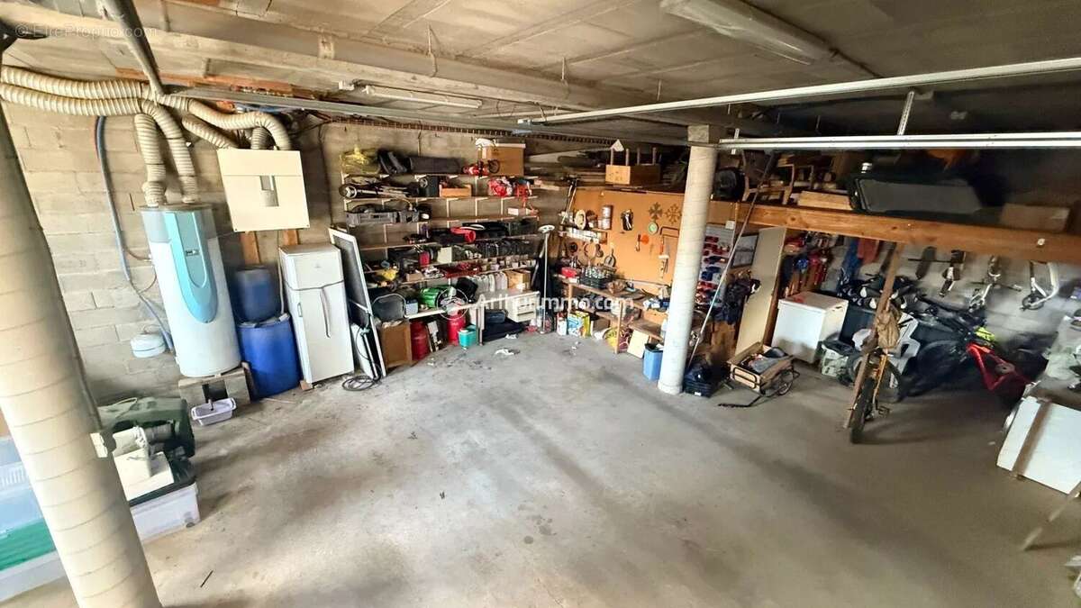 Maison à SAINT-BEAUZELY