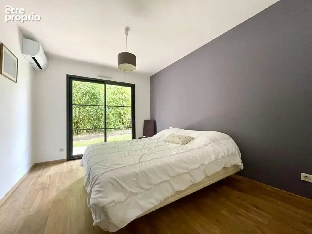 Maison Contemporaine Saint Jean D Illac 4 pièce(s) 119 m2 - photo 12