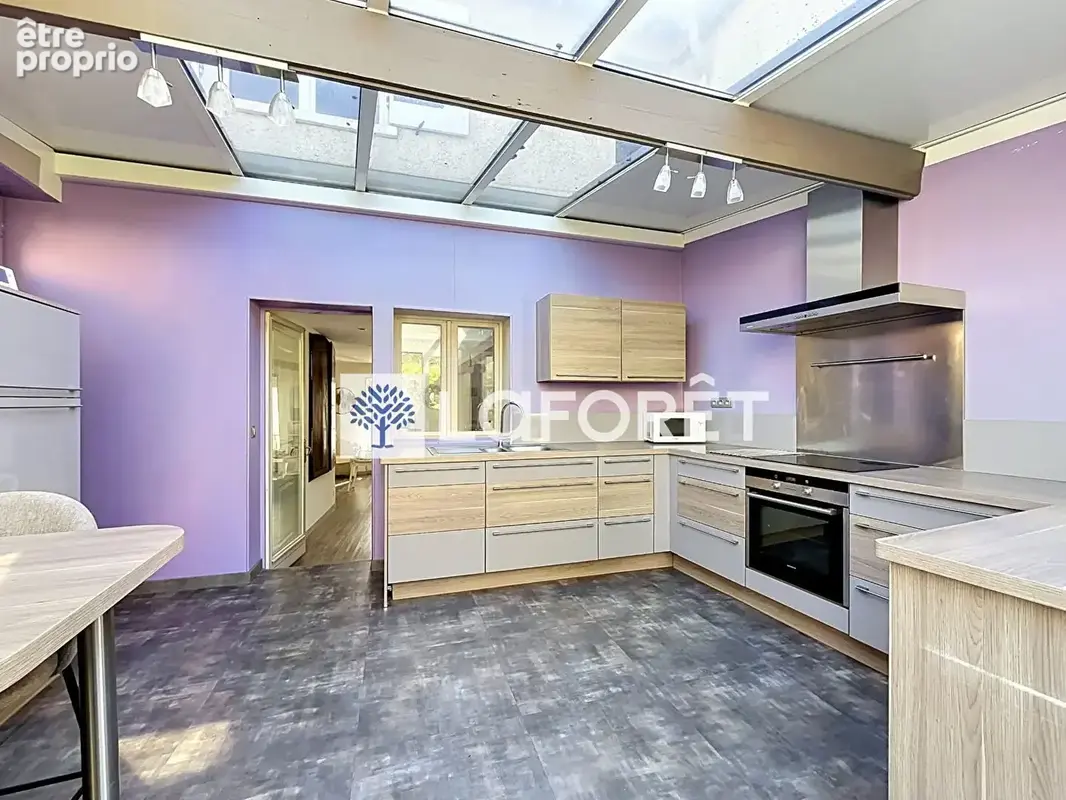Au coeur du village de Chavenay, charmante maison ancienne de 97 m² - photo 7
