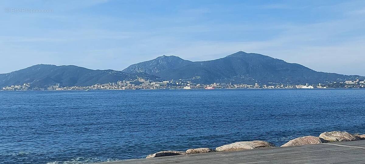 Maison à GROSSETO-PRUGNA