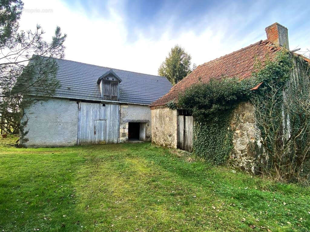 Maison à SAINT-MESMIN