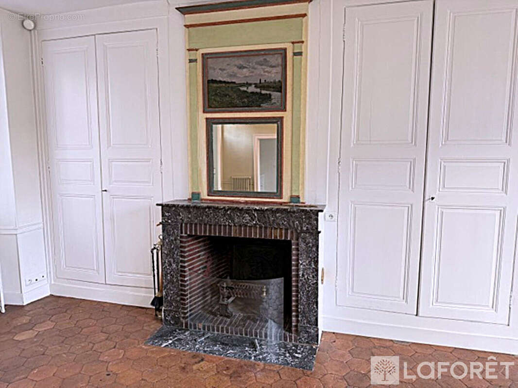 Maison à FONTAINEBLEAU