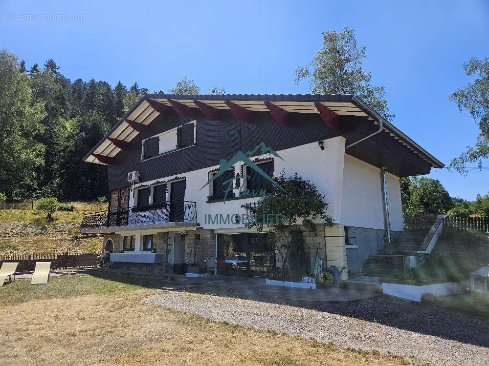 Appartement à LE THOLY