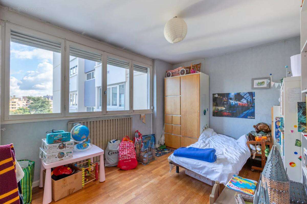 Appartement à SAINTE-FOY-LES-LYON