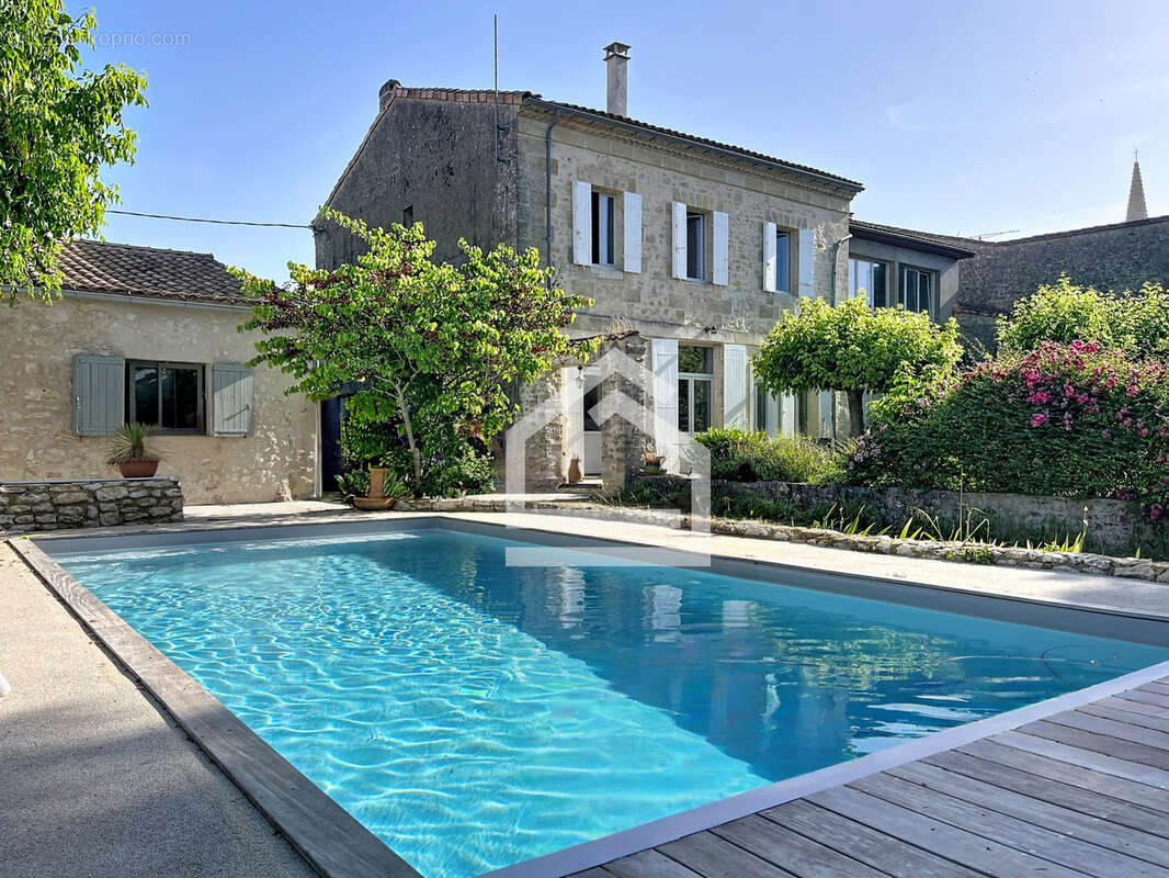 Maison à SAINT-LAURENT-MEDOC