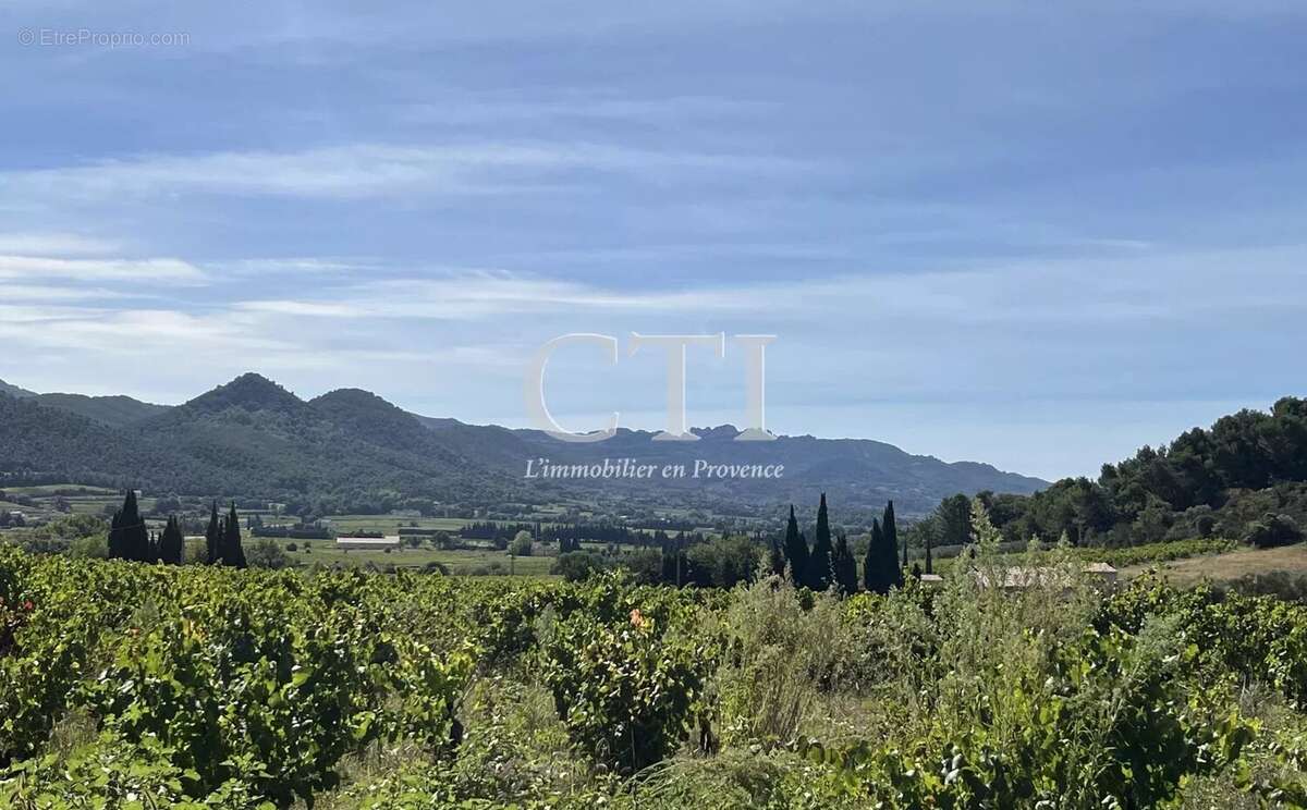 Maison à VAISON-LA-ROMAINE