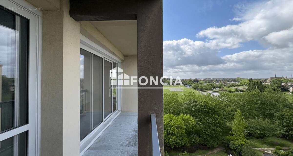 CHARTRES BAS-BOURGS - Appartement 3P à relifter vue carte postale - photo 6