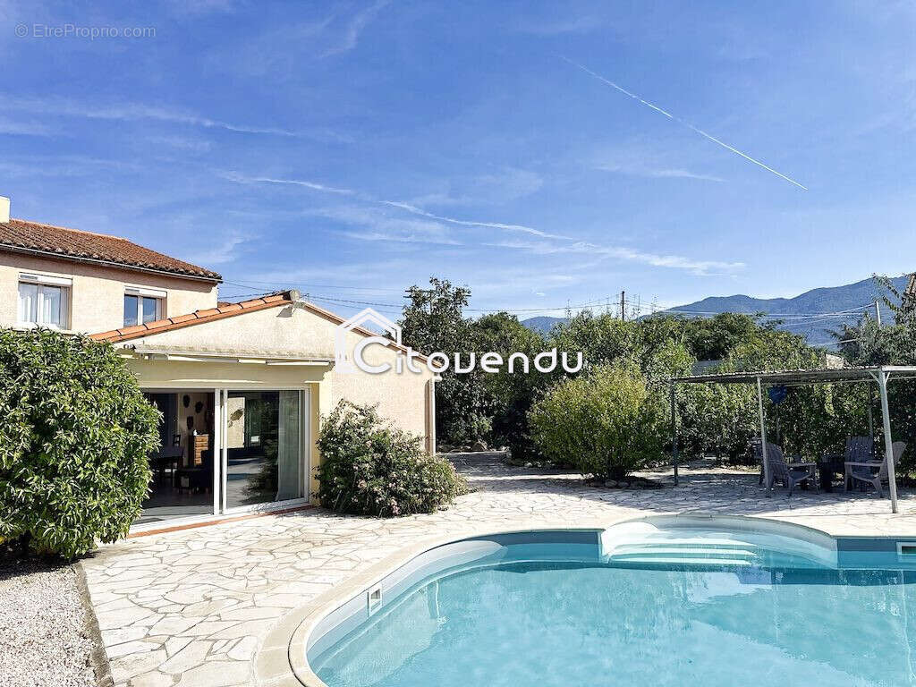 Maison à MONTESQUIEU-DES-ALBERES