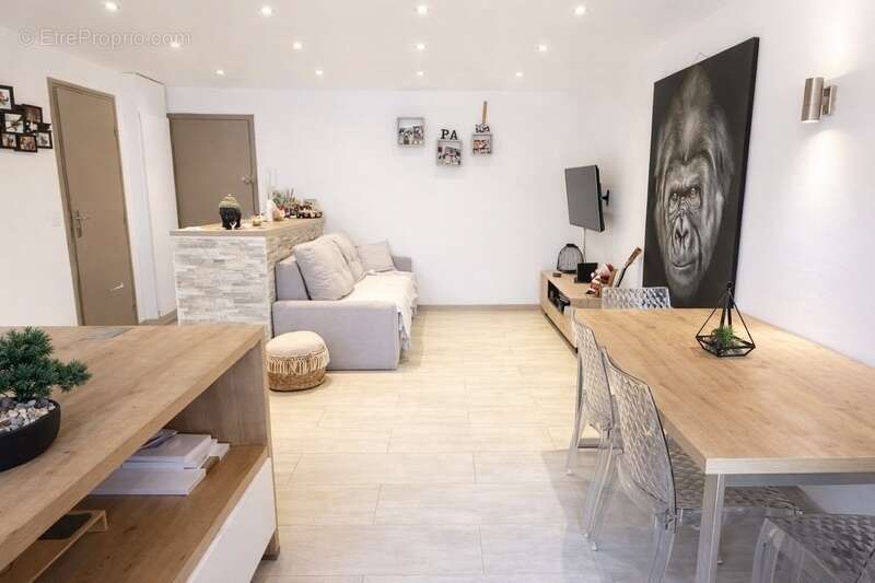 A vendre, Appartement 2 pièces , Nice Ouest (06200), Quartier Corniche Fleurie - photo 3