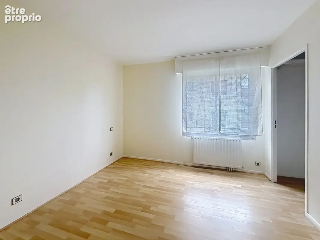 Appartement 4 pièces 90 m² à vendre à Pau (64000) - photo 3