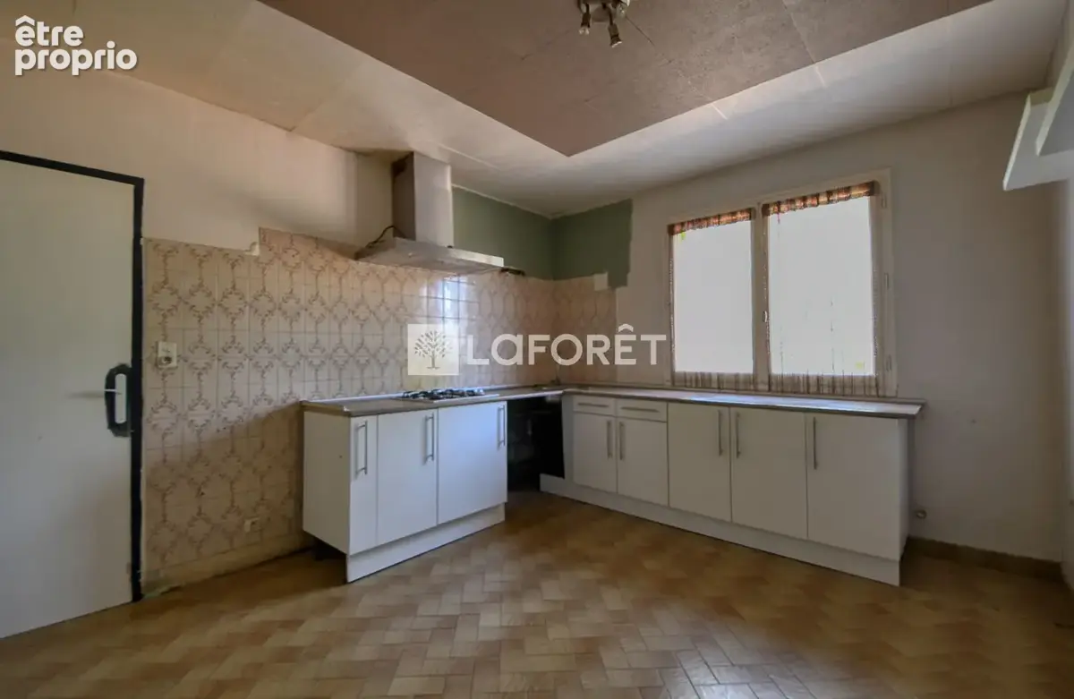Au calme, maison de plain-pied de 100 m² à vendre à 5 minutes du village de Lisle-sur-Tarn - photo 4
