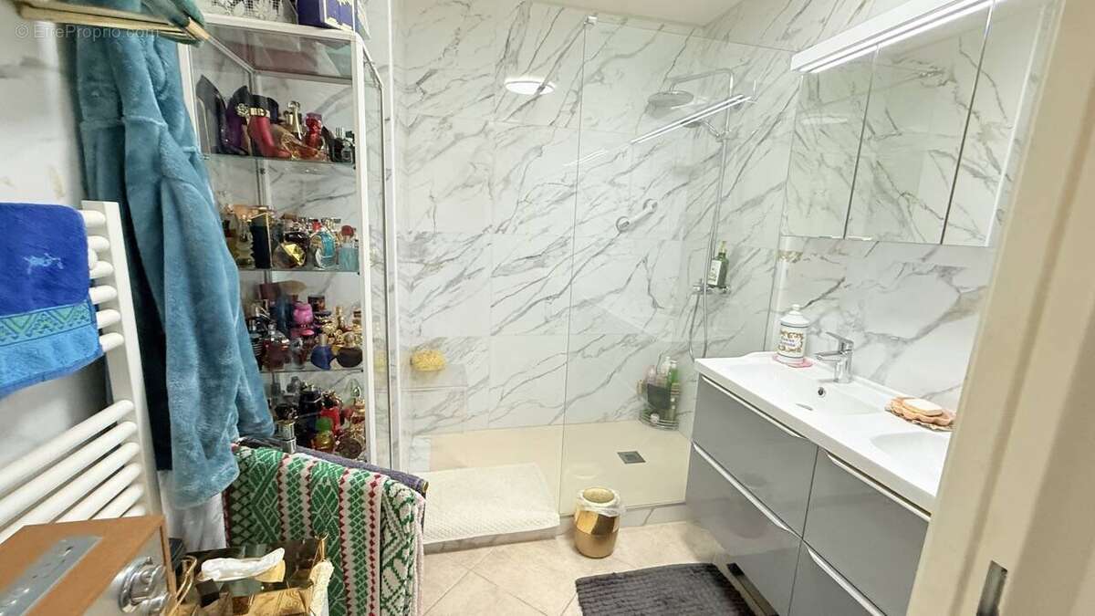 Appartement à LE PRADET