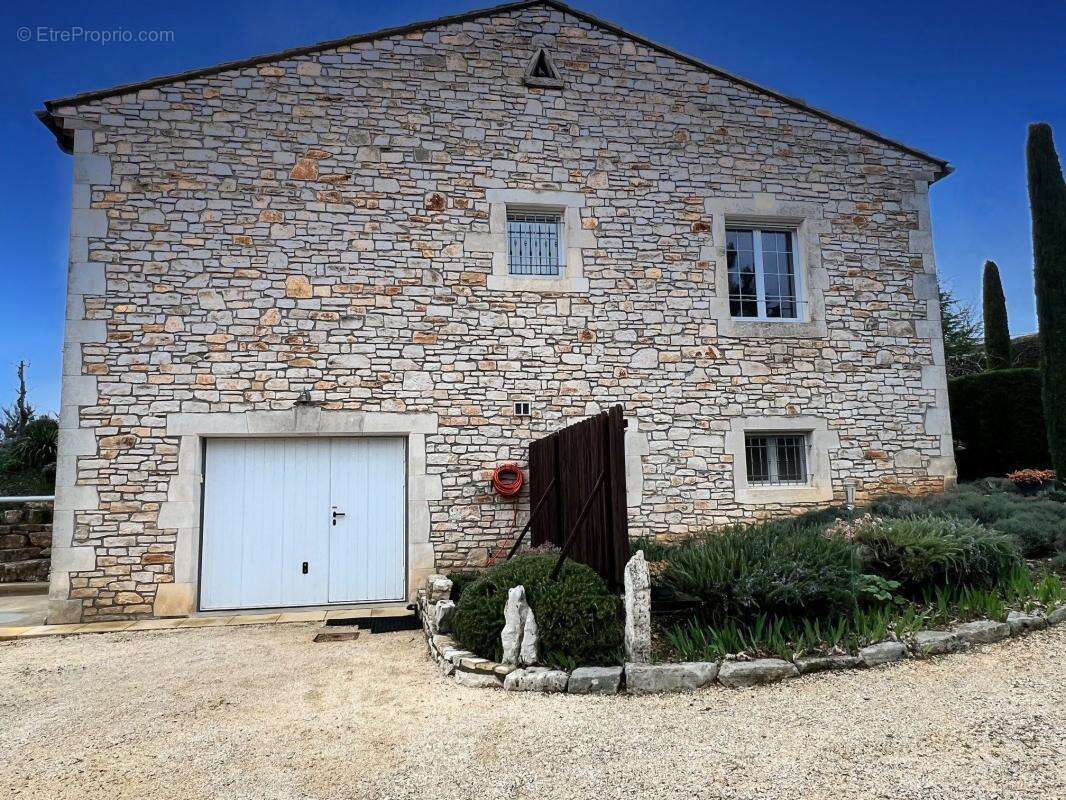 Maison à ORGNAC-L'AVEN