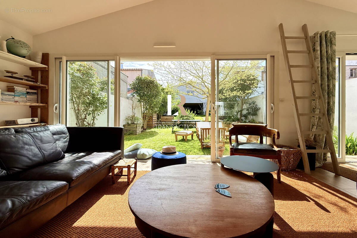 Maison à LA ROCHELLE